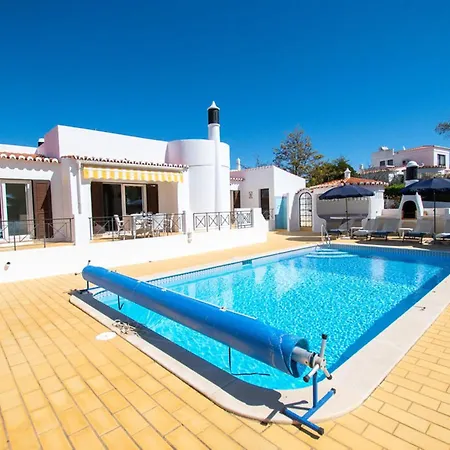 Villa 61 Vdm - Superb On Vale Do Milho With Heated